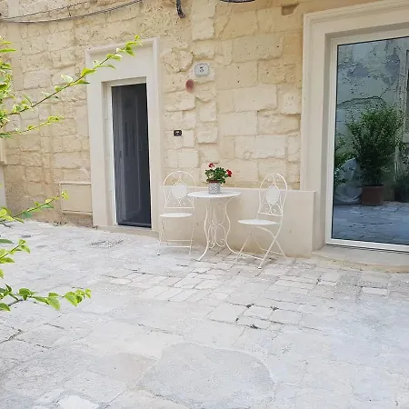 Fjore Di Bed & Breakfast 2*