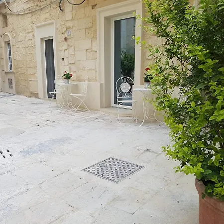 Oda ve Kahvaltı Fjore Di Lecce